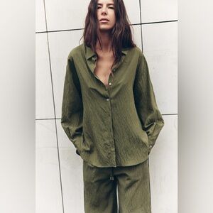 ZARA OVERSIZED PINSTRIPE MOTHER OF PEARL BUTTON UP LONG SLEEVE SHIRT Green XS